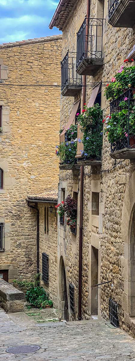 calle-empedrada-potes-unquera-turismo-casa-del-cura-galeria
